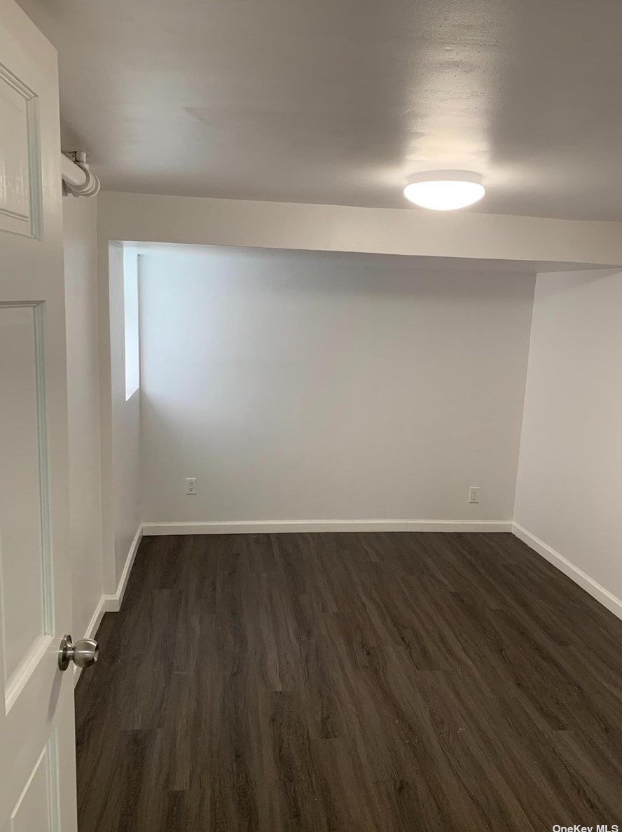 24-10 86th St, Flushing NY  11369-1029 exterior