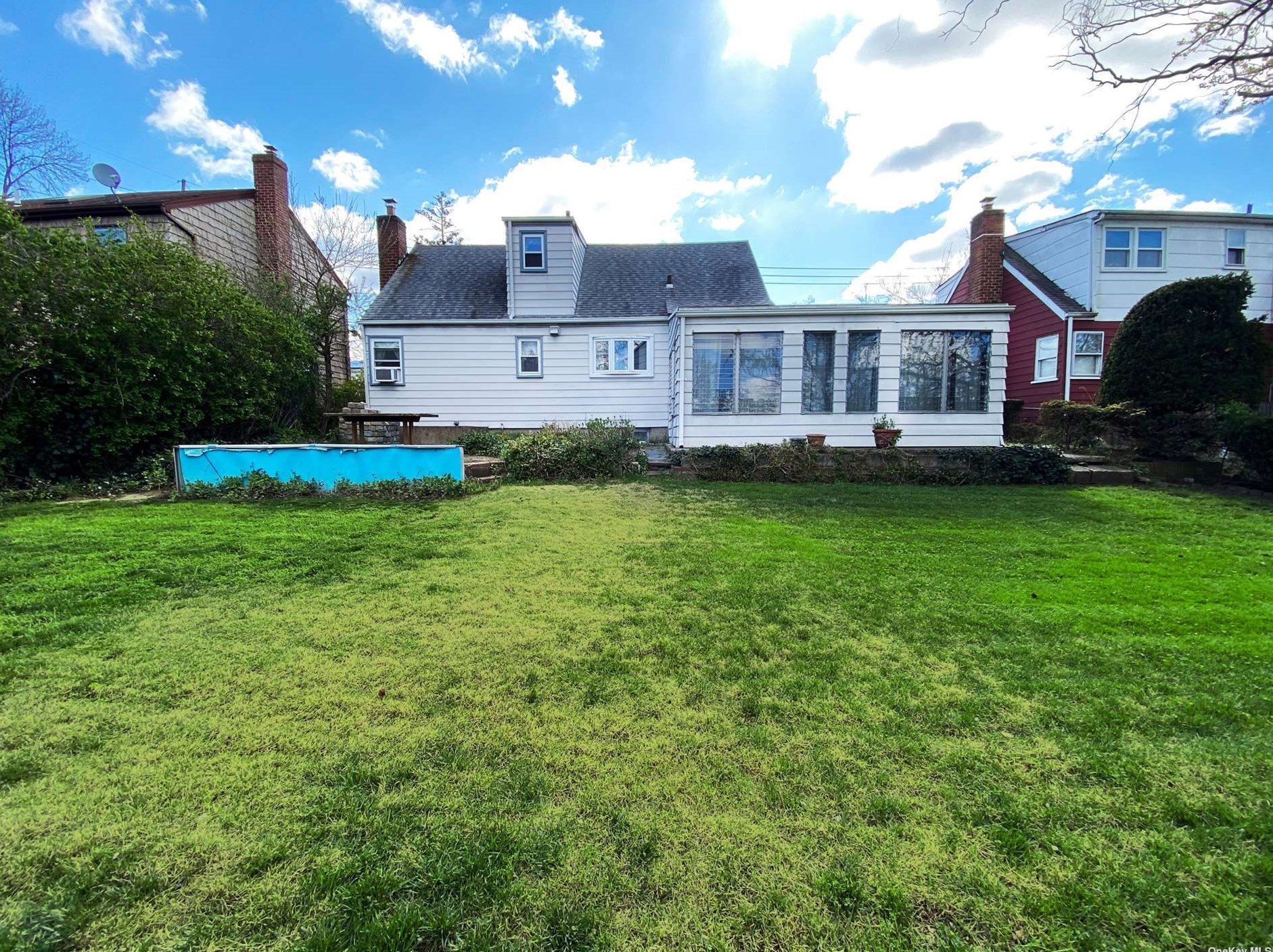 133 Barrymore Blvd, Franklin Square, NY 11010-1608