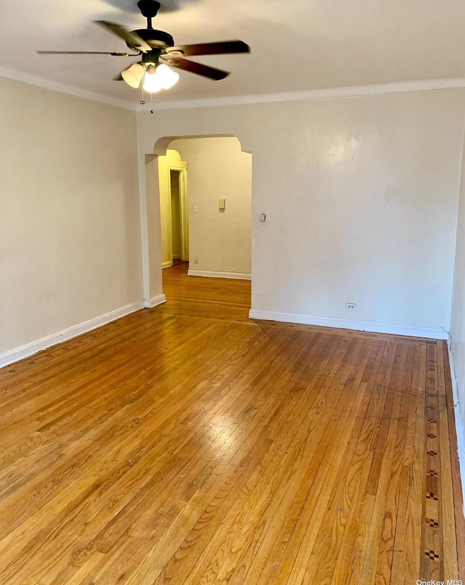 92-05 Whitney Ave #b31, Flushing, NY 11373
