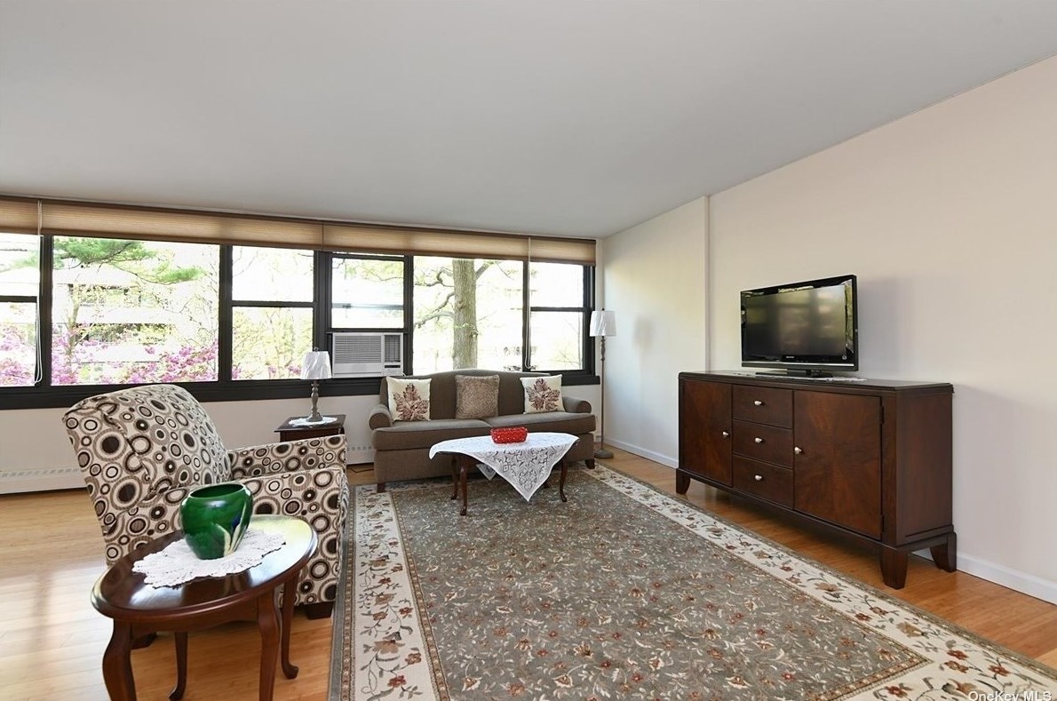 10-21 162nd St, Flushing, NY