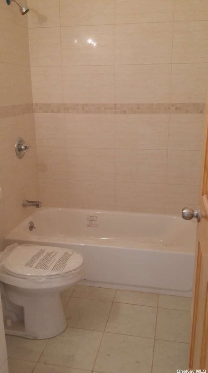 55-35 Metropolitan Ave #2fl, Flushing, NY 11385