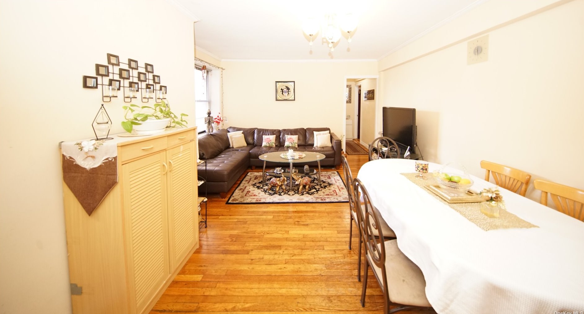 44-10 Macnish St, Flushing, NY 11373-3669
