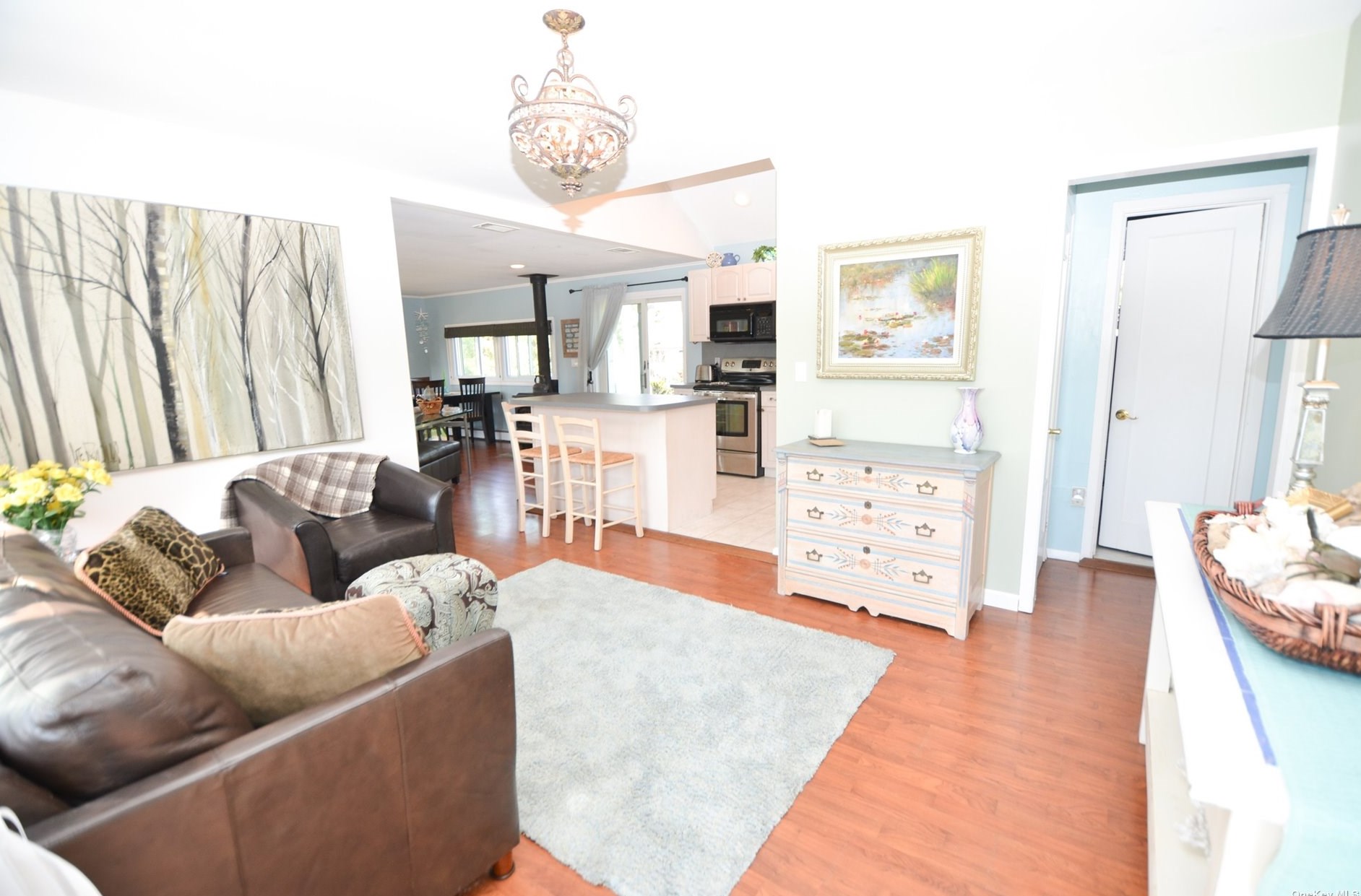 1600 Captain Kidd Dr, Mattituck, NY 11952