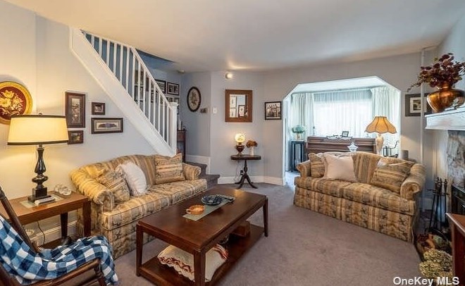 60-09 170th St, Flushing NY  11358-1517 exterior