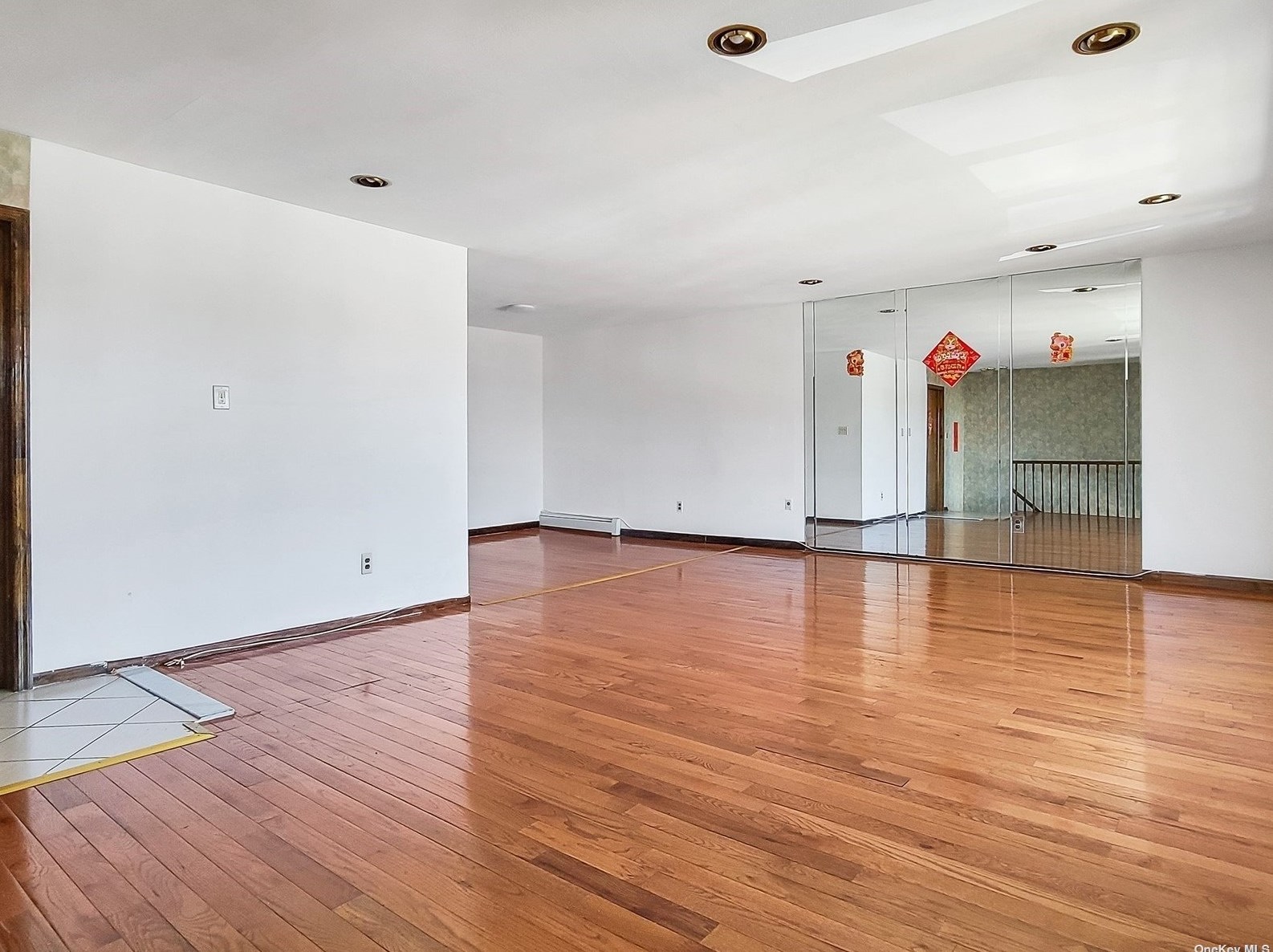 130-18 60th Ave #2fl, Flushing, NY 11355