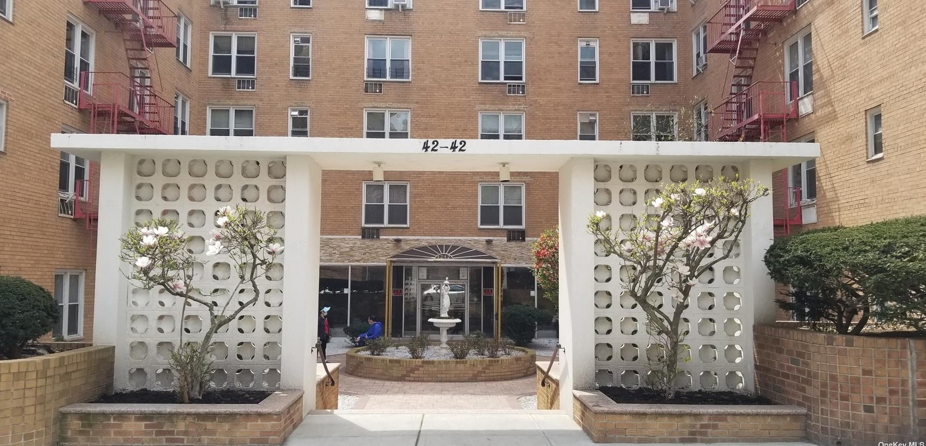 42-42 Colden St #d22, Flushing, NY 11355