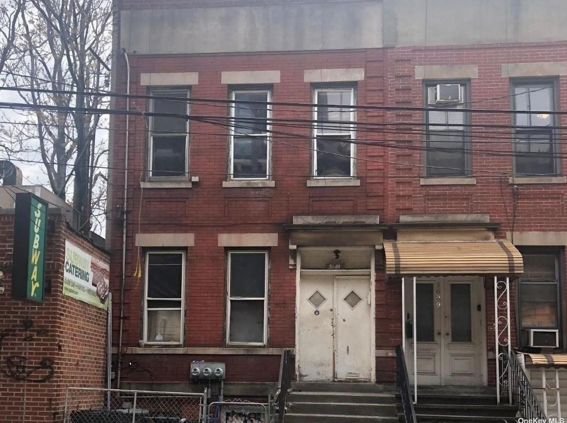 36-07 31st St, Long Island City, NY 11106