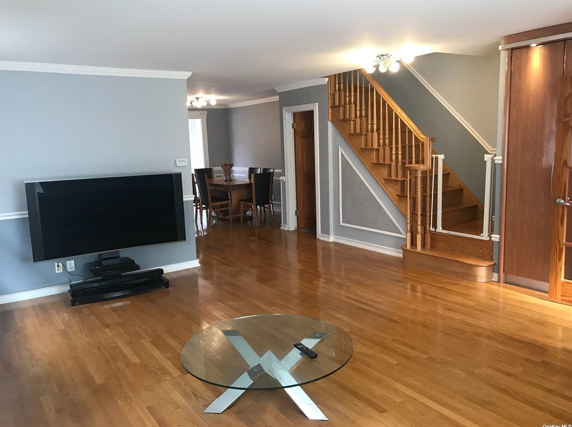65-33 110th St, Flushing, NY 11375-1444