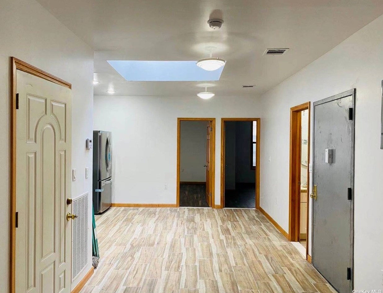 903 Myrtle Ave #3fl, Brooklyn, NY 11206