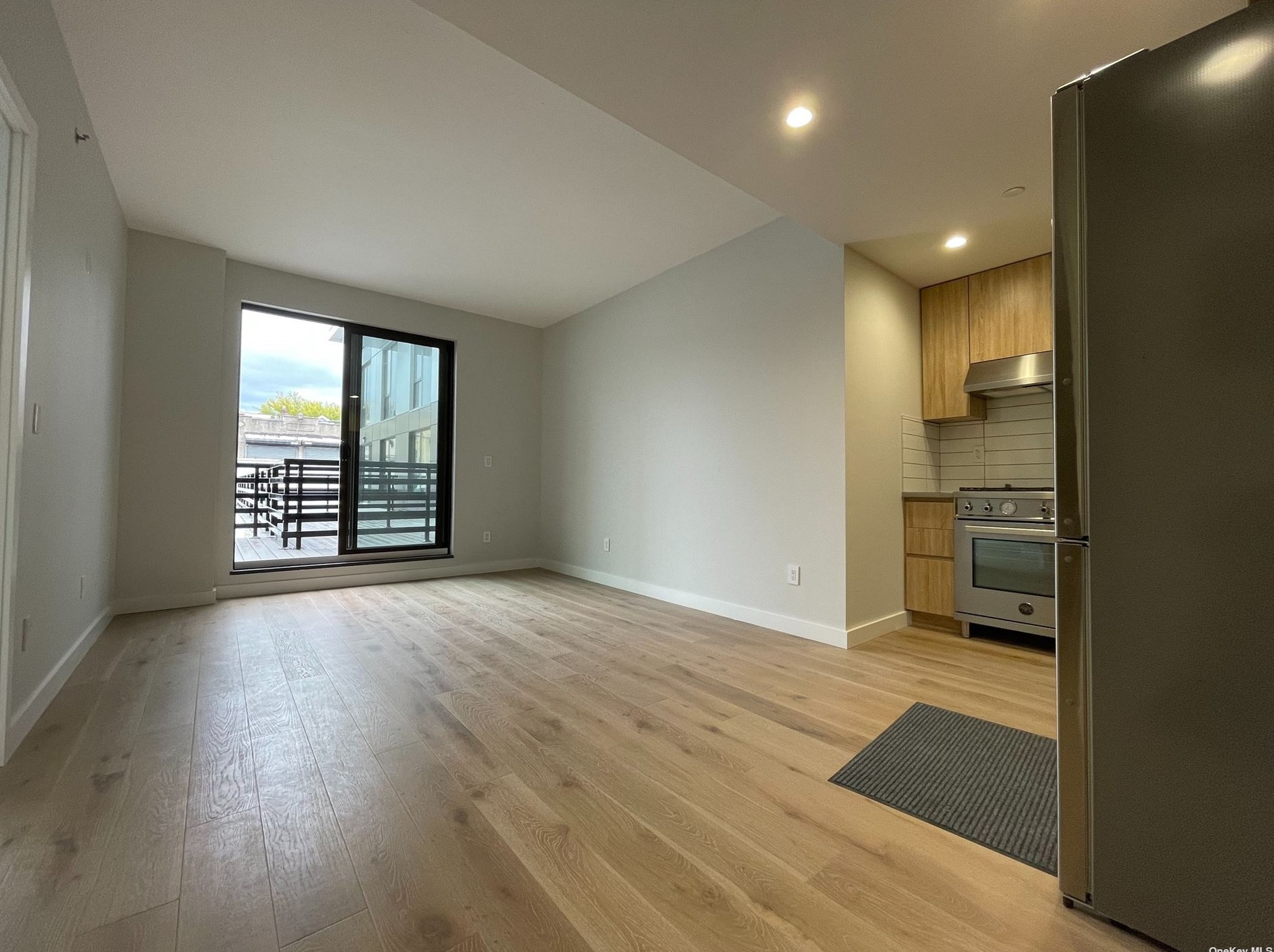 14-33 31st Ave #1d, Long Island City, NY 11106