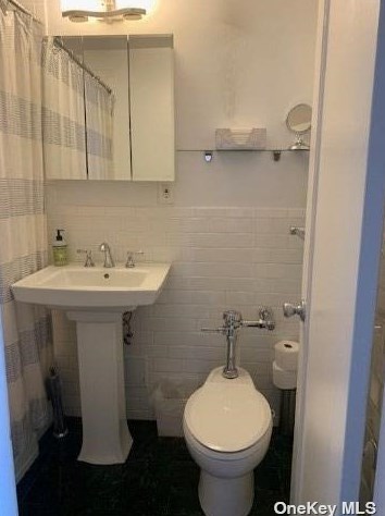 50-22 40th St, Long Island City, NY 11104