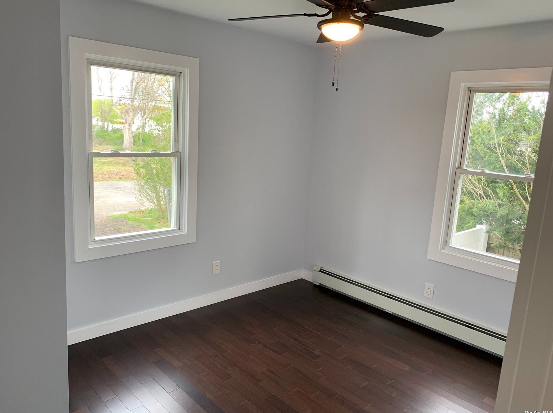 127 Trafalgar Dr, Smith Point NY  11967-4417 exterior