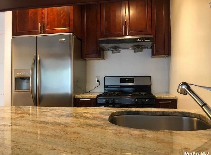 69-07 43rd Ave #3a, Flushing, NY 11377