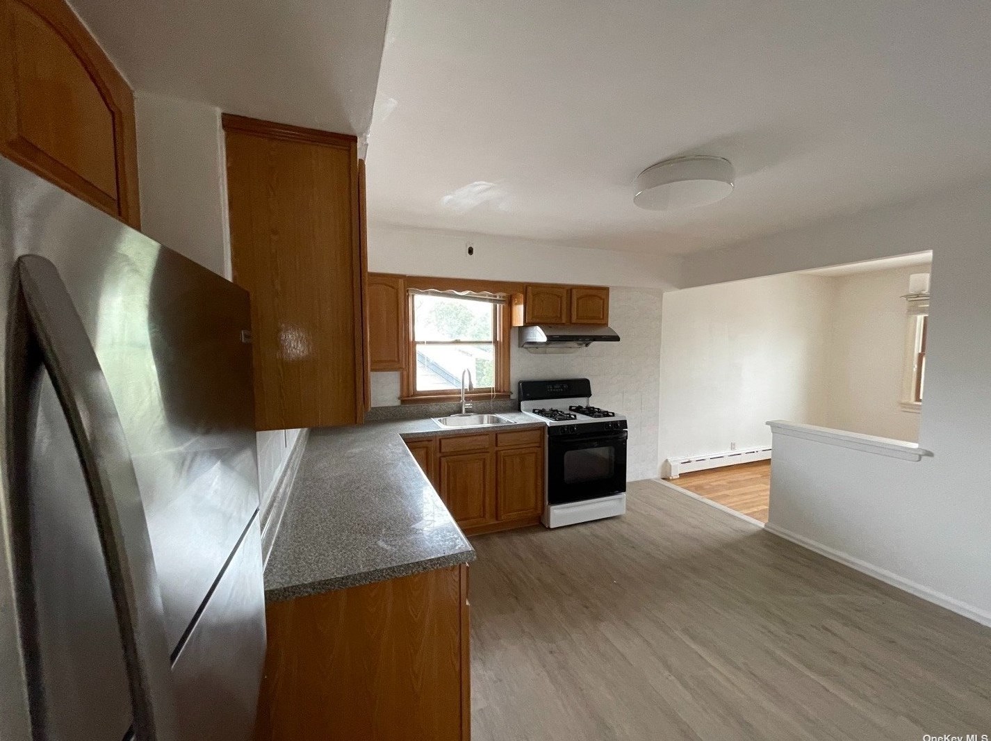 17-15 147th St #2fl, Flushing, NY 11357
