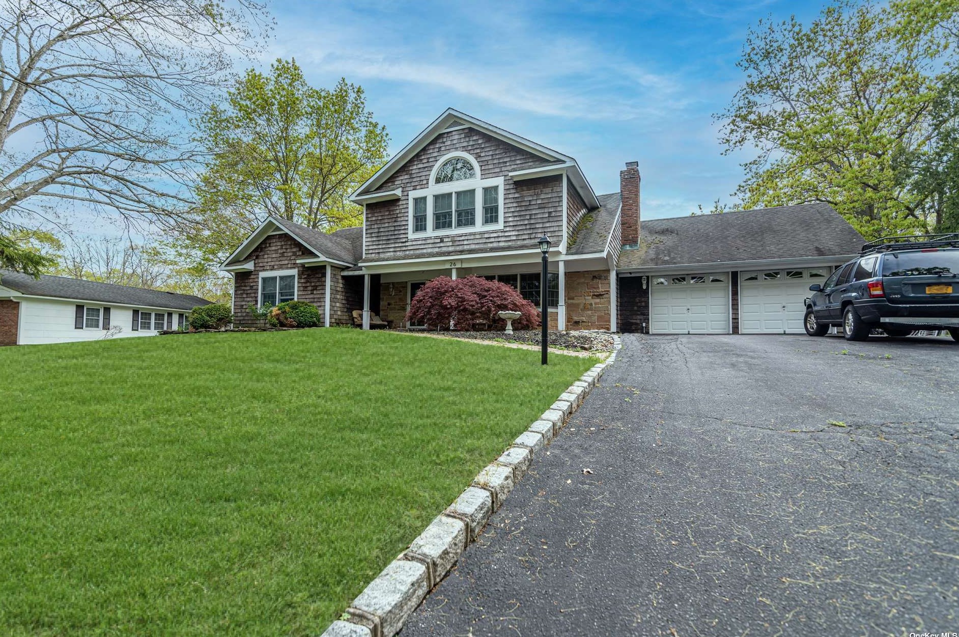 26 Sedgewick Ln, Stonybrook, NY 11790