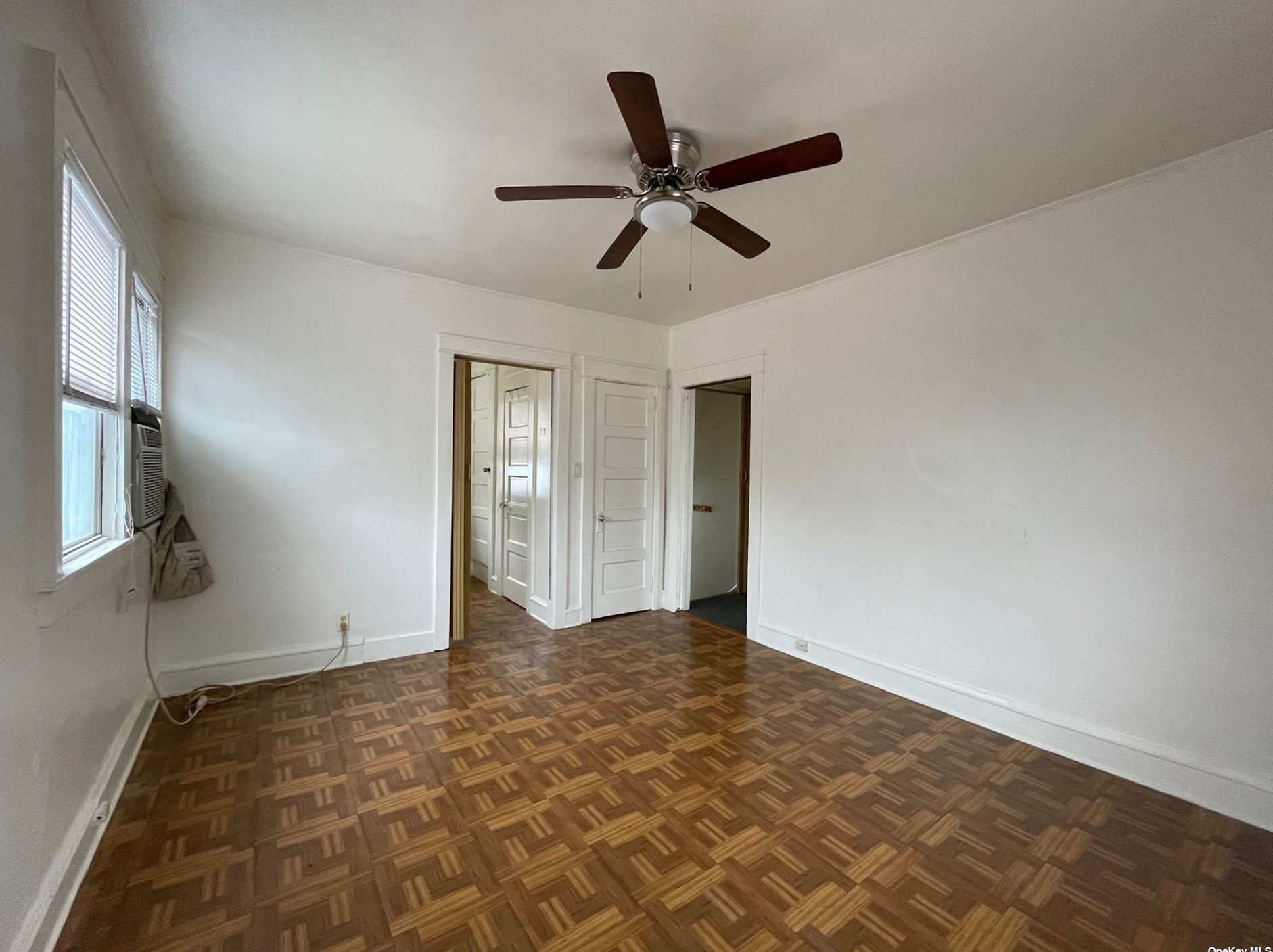 45-02 169th St #2nd Fl, Flushing, NY 11358