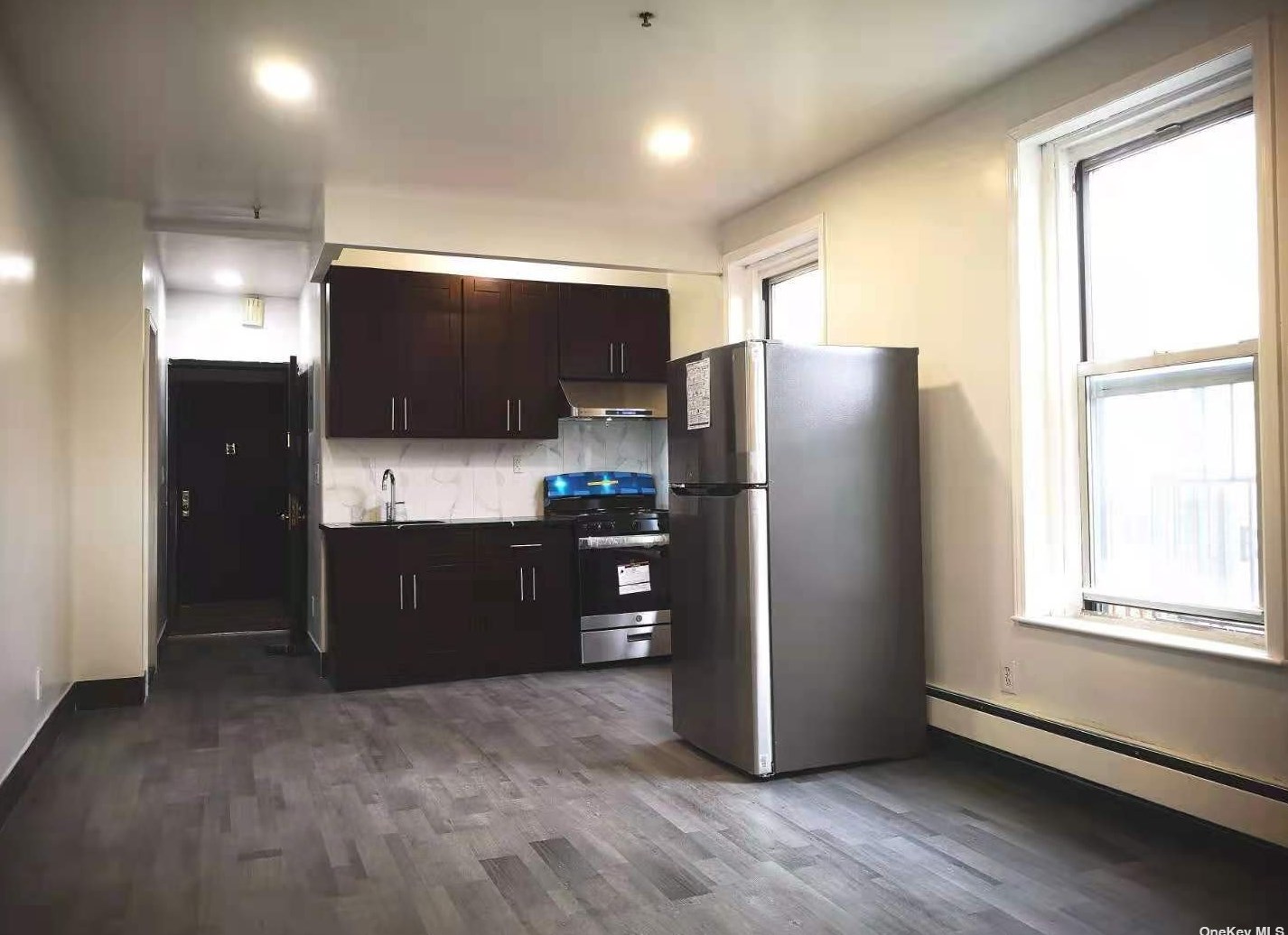 1702 Madison St, Flushing, NY 11385