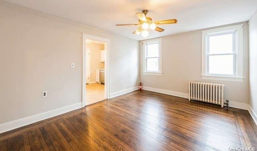 94 Catherine Ave, Franklin Square, NY 11010