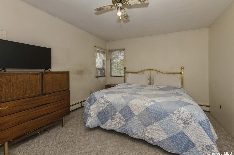 100 Webster St, North Merrick NY  11566-2619 exterior