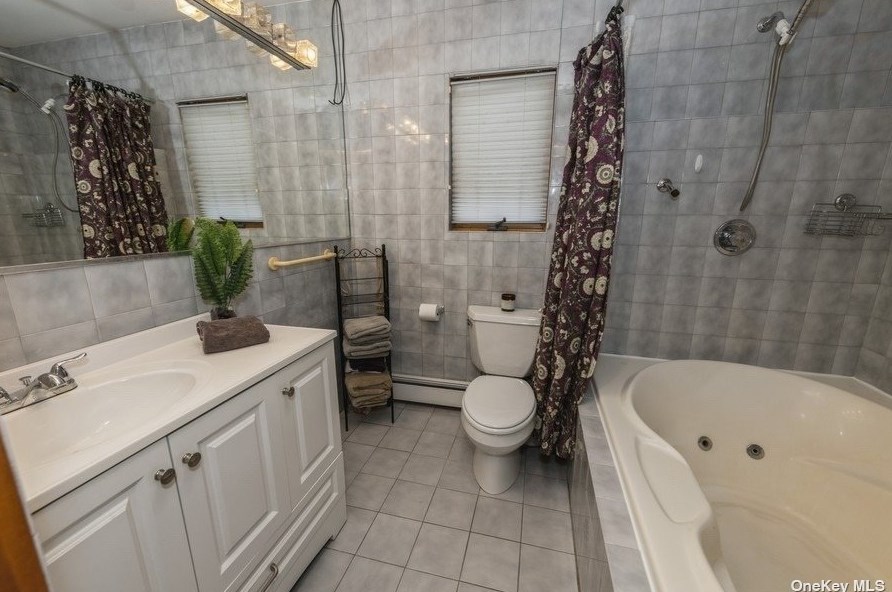 100 Webster St, North Merrick NY  11566-2619 exterior