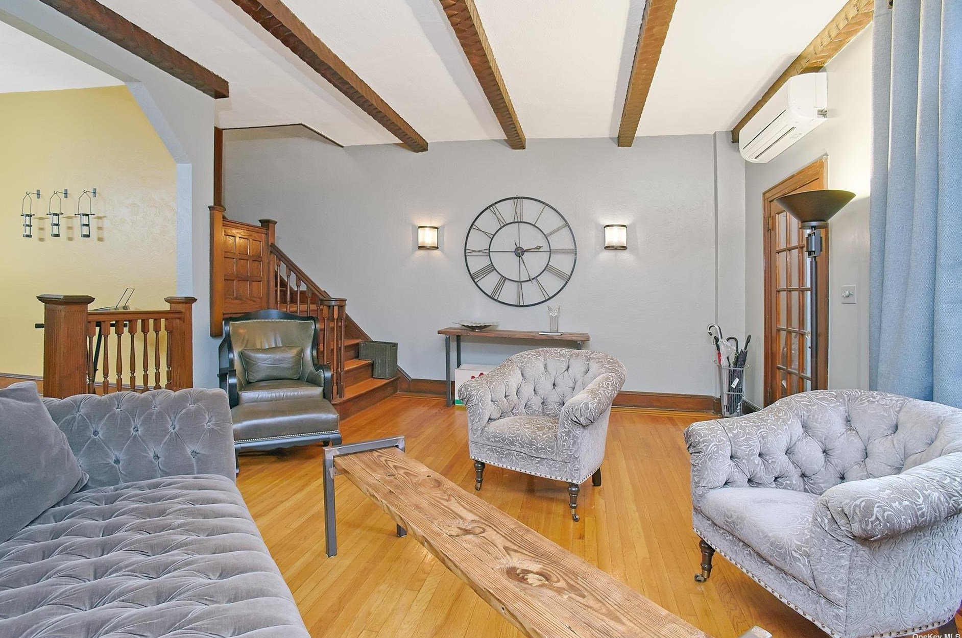 47-19 188th St, Flushing, NY 11358-3817