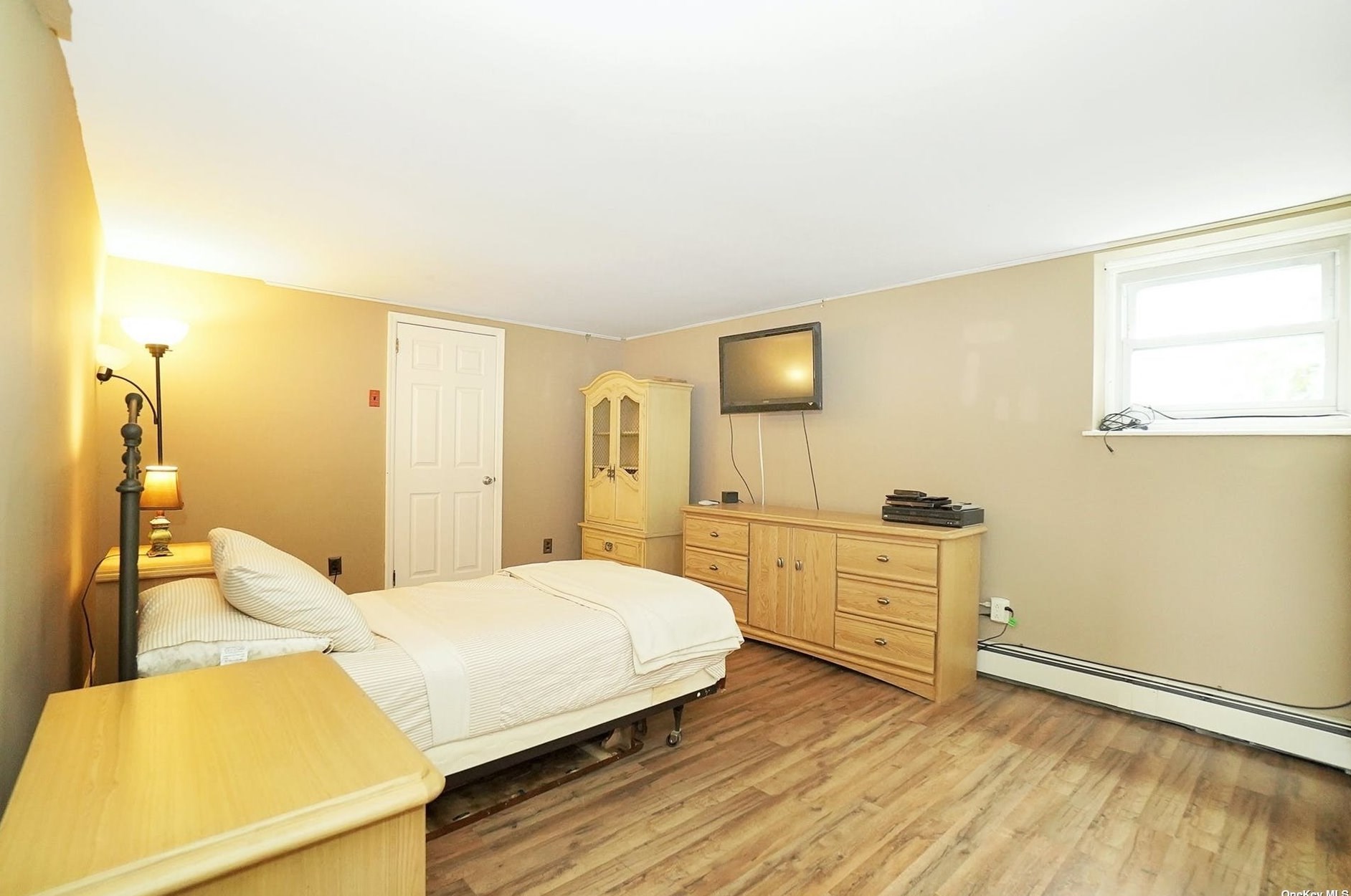 70 Elder Dr, Commack NY  11725-2310 exterior