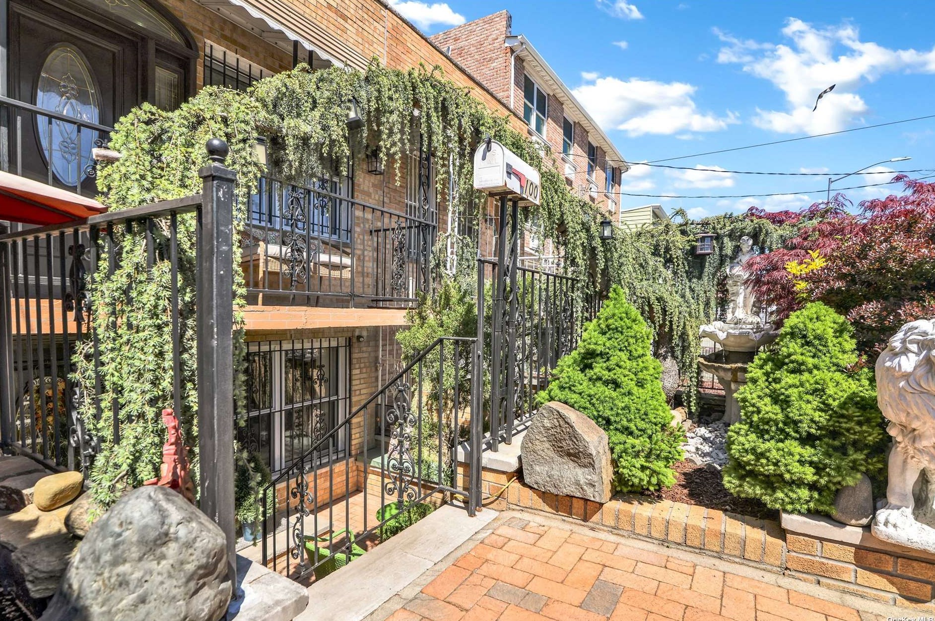 100 45th St, Brooklyn NY 11203-5719 exterior