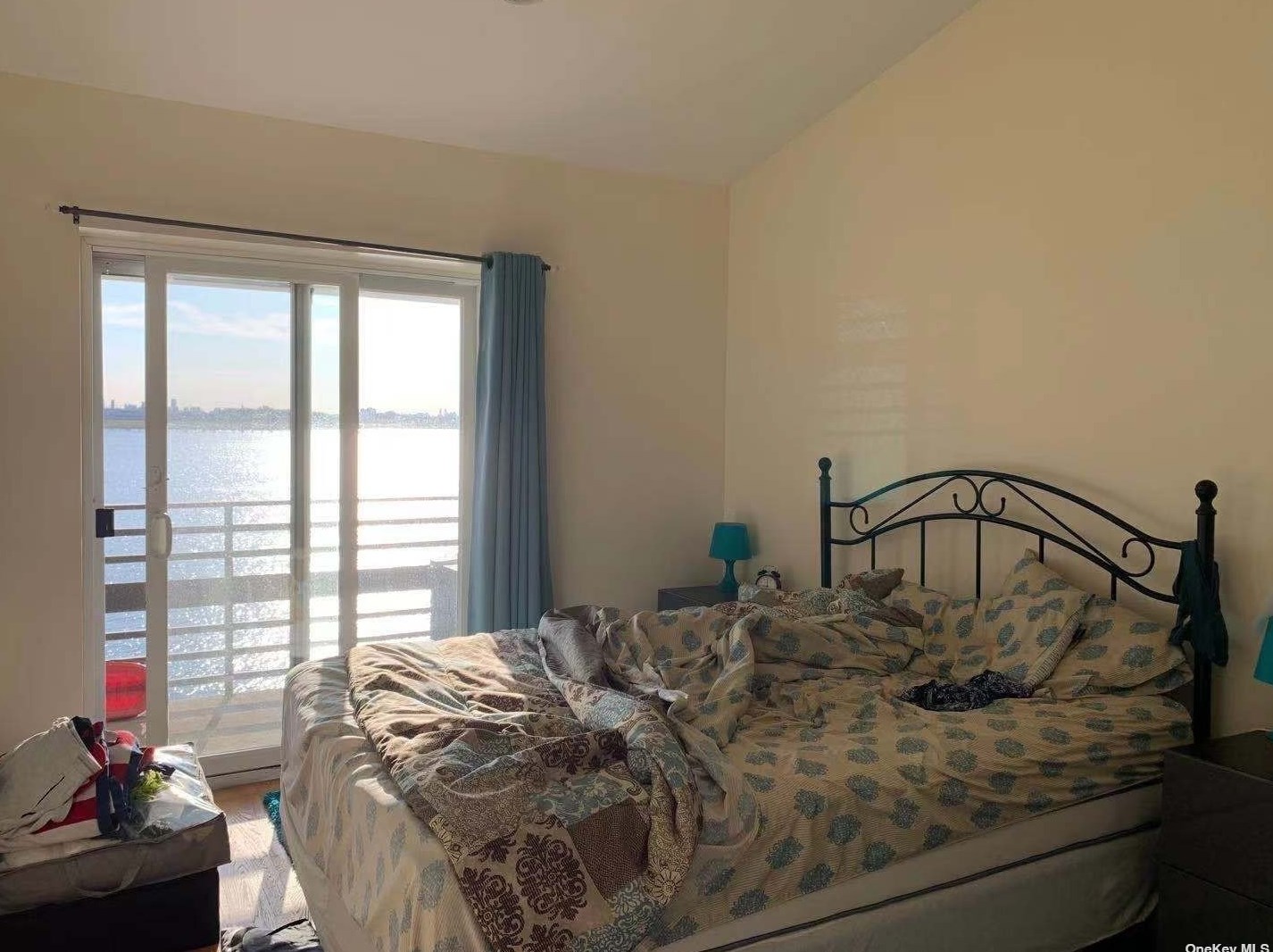 11409 Taipei Ct #2fl, Flushing, NY 11356