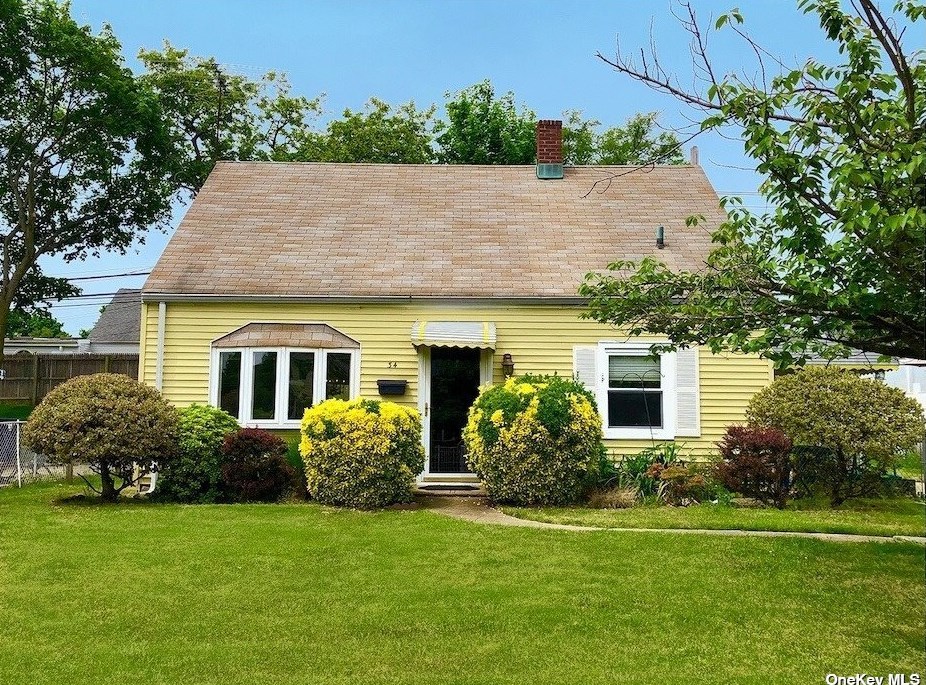 34 Shelter Ln, Plainedge NY  11756-1209 exterior