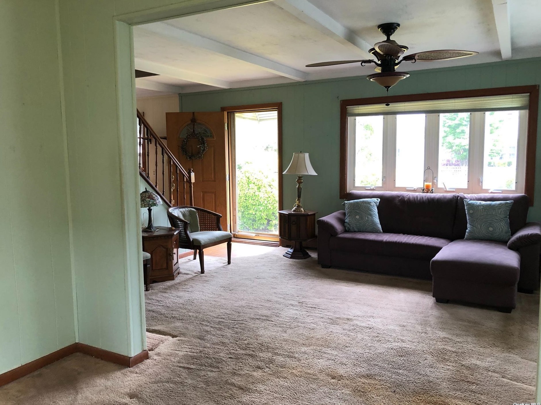 34 Shelter Ln, Plainedge NY  11756-1209 exterior