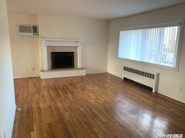 235 Nevada St, Hicksville, NY 11801