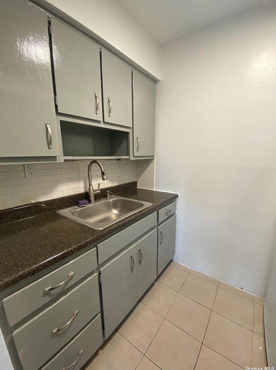60-16 86th St, Flushing NY  11369-1029 exterior