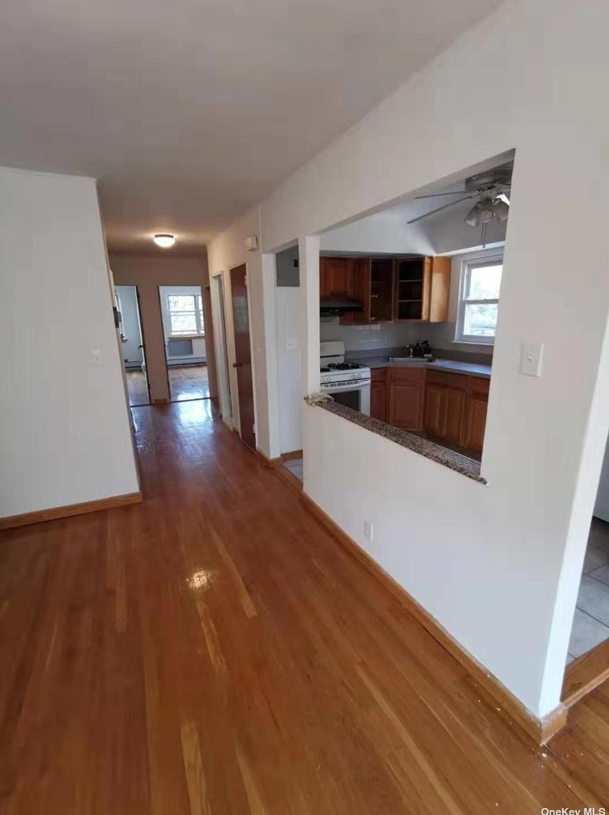 43-02 209th St #1 Fl, Flushing, NY 11361