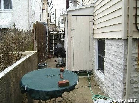 46 Illinois Ave, East Atlantic Beach, NY 11561