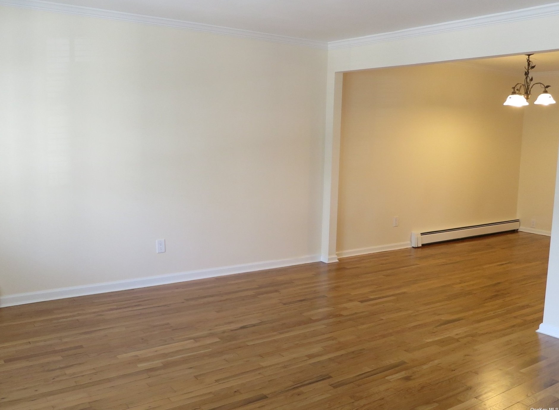 3 Anchorage Rd #2nd Fl, Port Washington, NY 11050