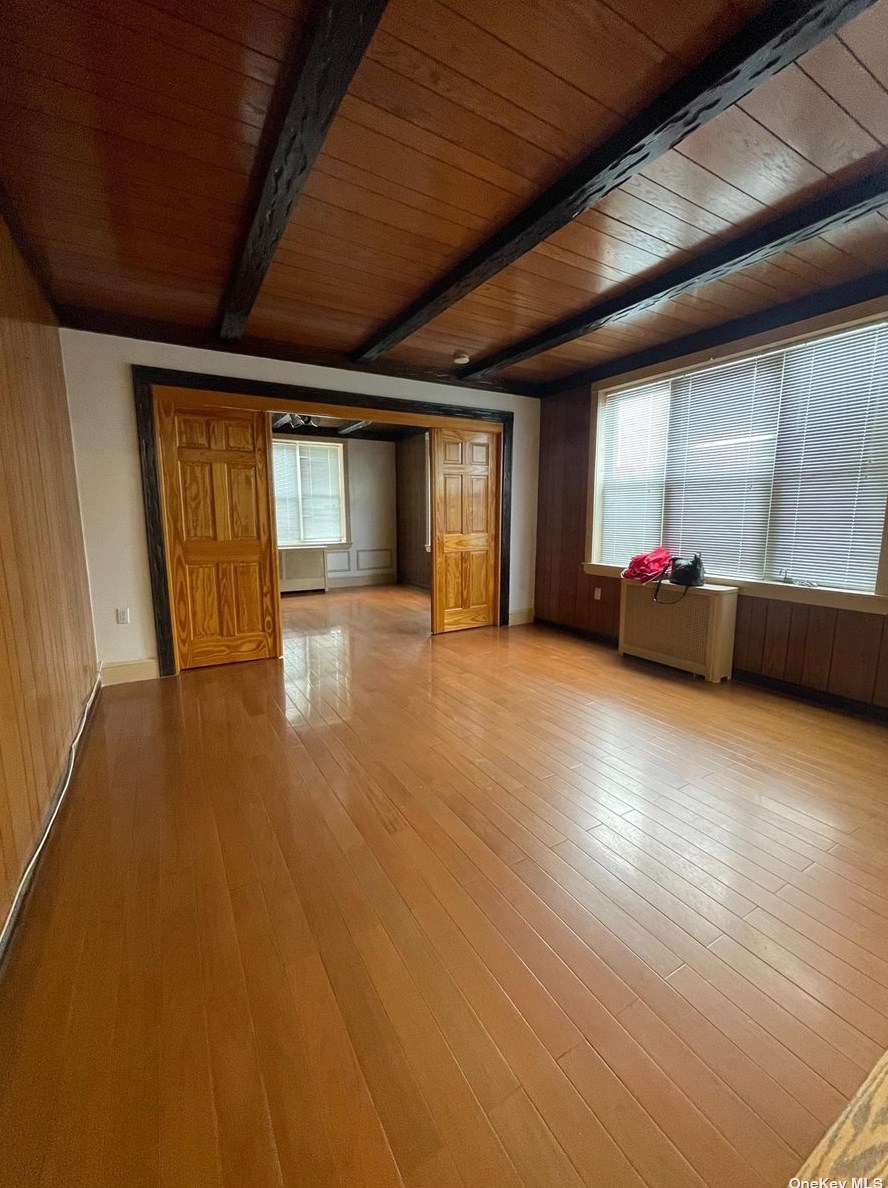 53 70th St, Flushing NY  11378-1041 exterior
