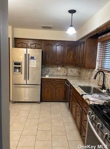 330 W Olive St, East Atlantic Beach, NY 11561