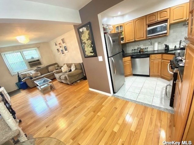 67-19 218th St, Flushing, NY
