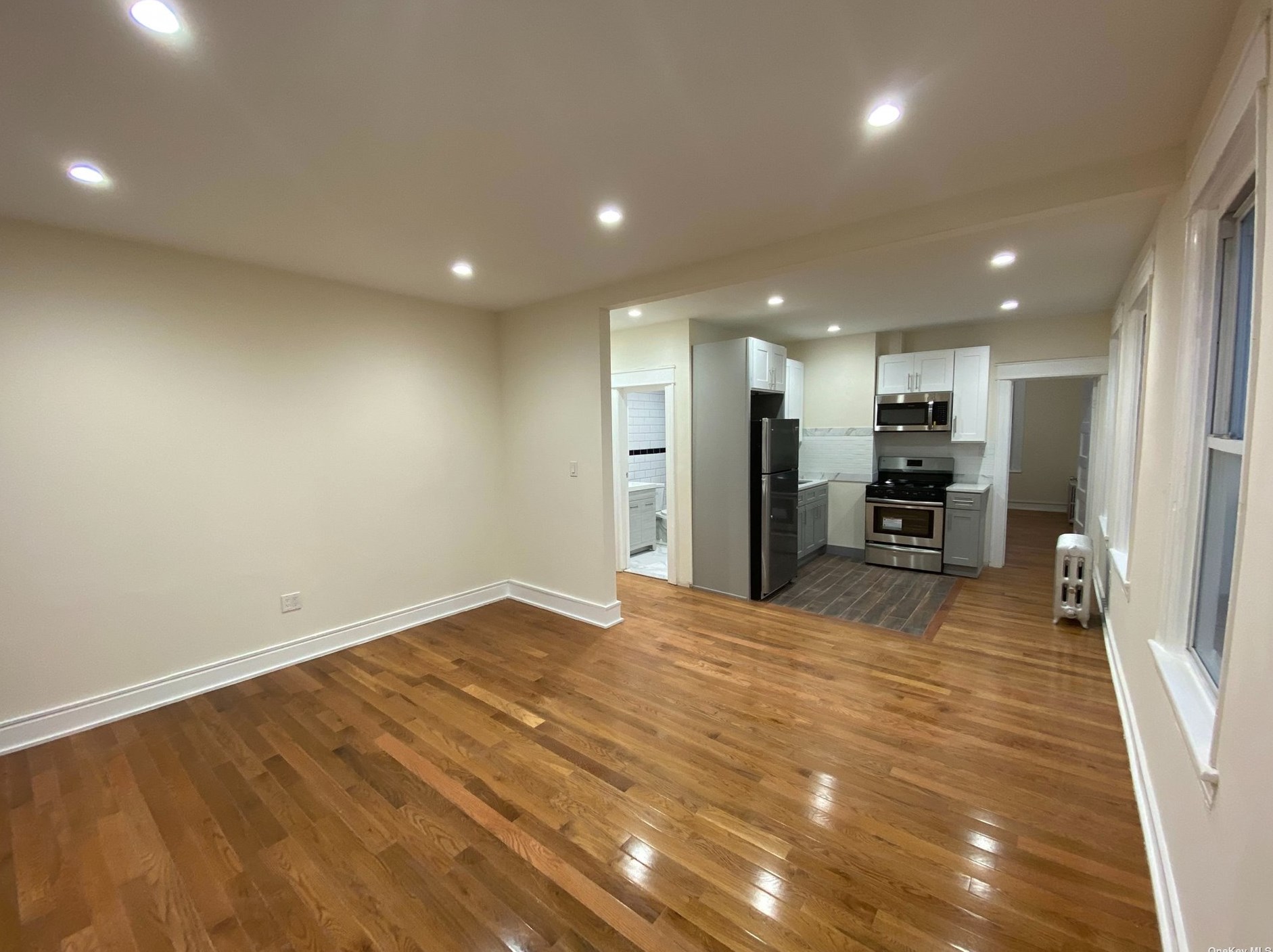 108-19 101st Ave #2nd Fl, Jamaica, NY 11419