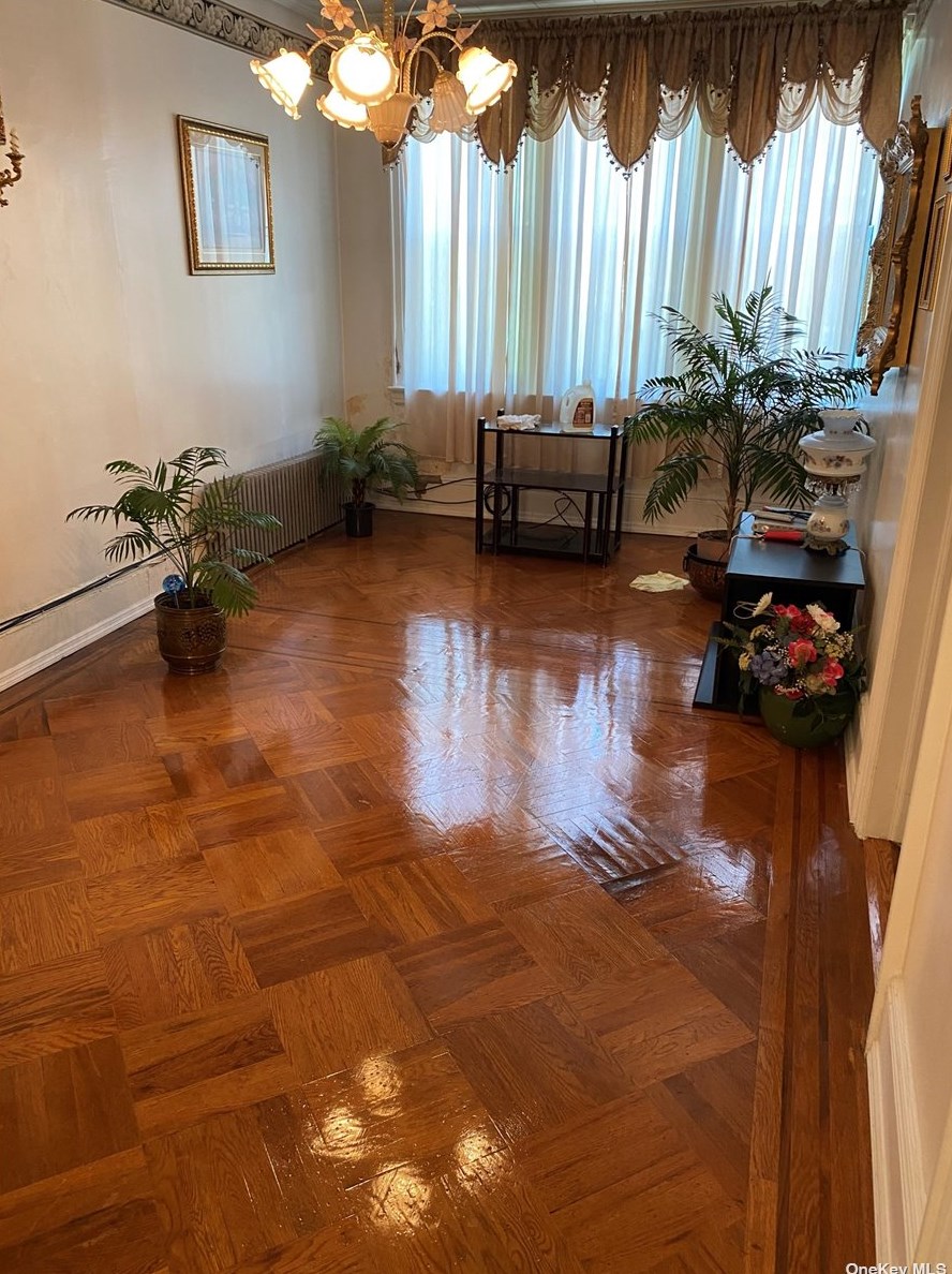 70-16 65th St, Flushing NY  11377-2329 exterior