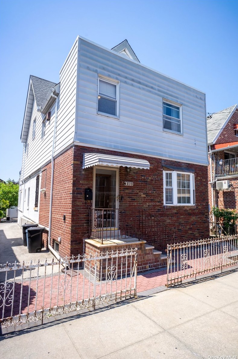1636 68th St, Brooklyn, NY 11204-5003