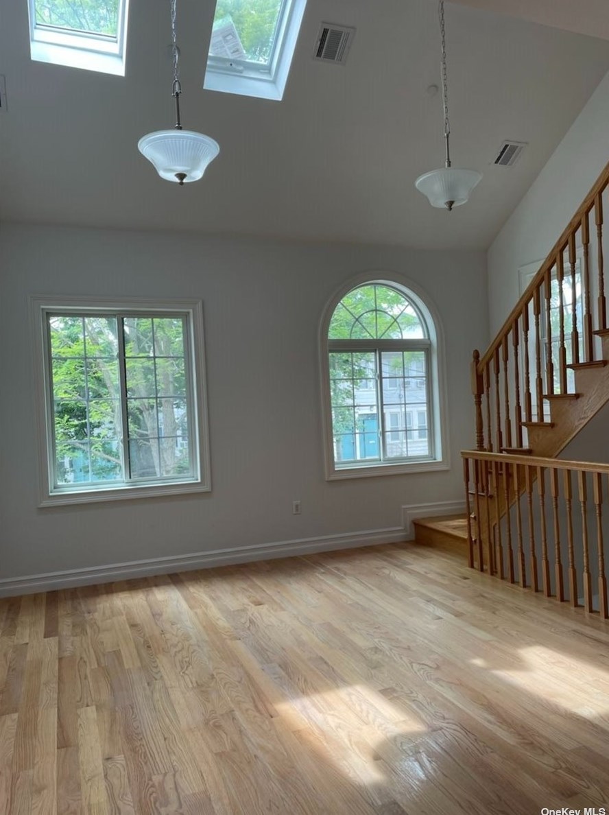 42-11 214th Pl #2nd Fl, Flushing, NY 11364