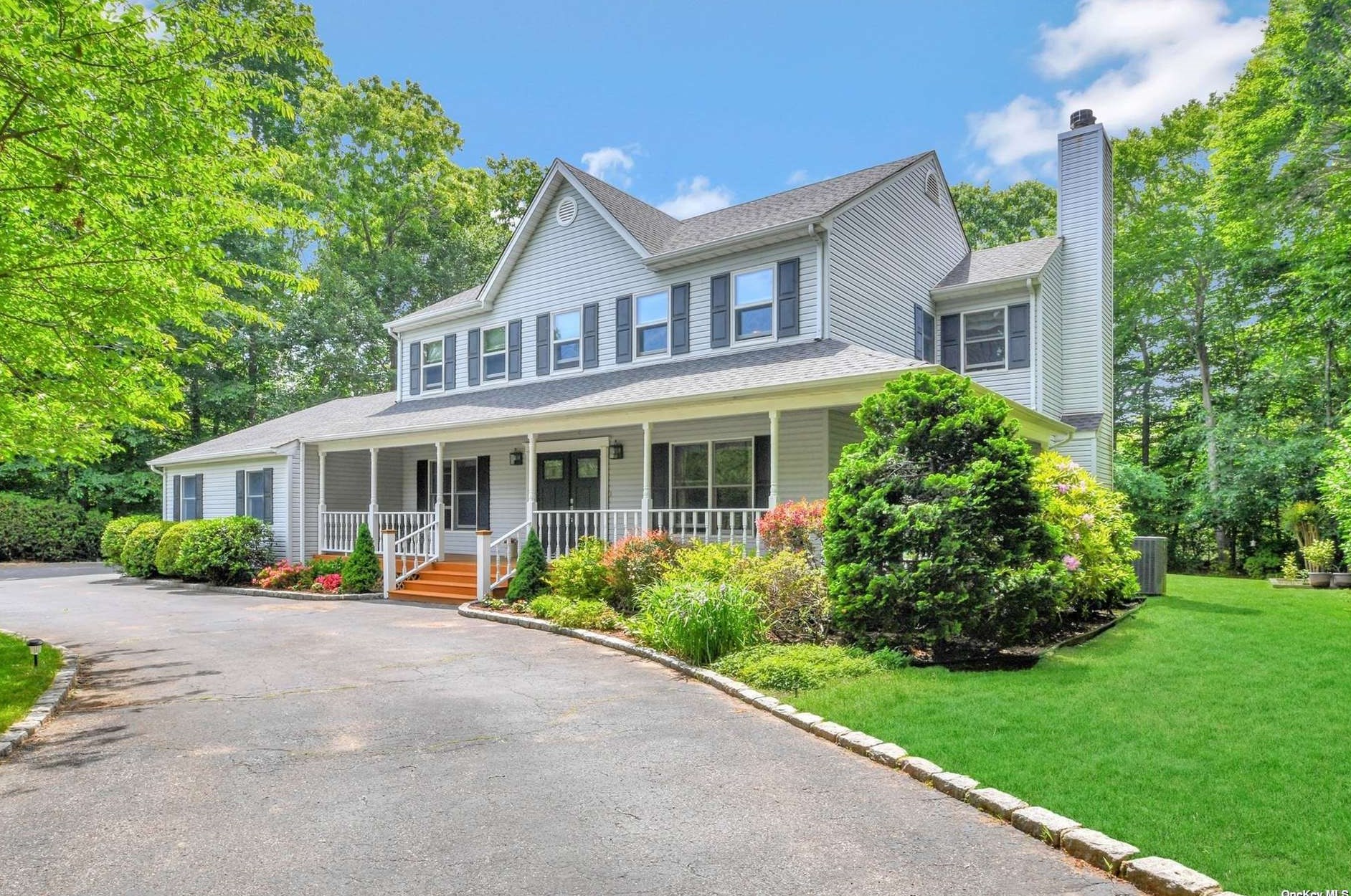 79 Baiting Hollow Ln, Baiting Hollow, NY 11933