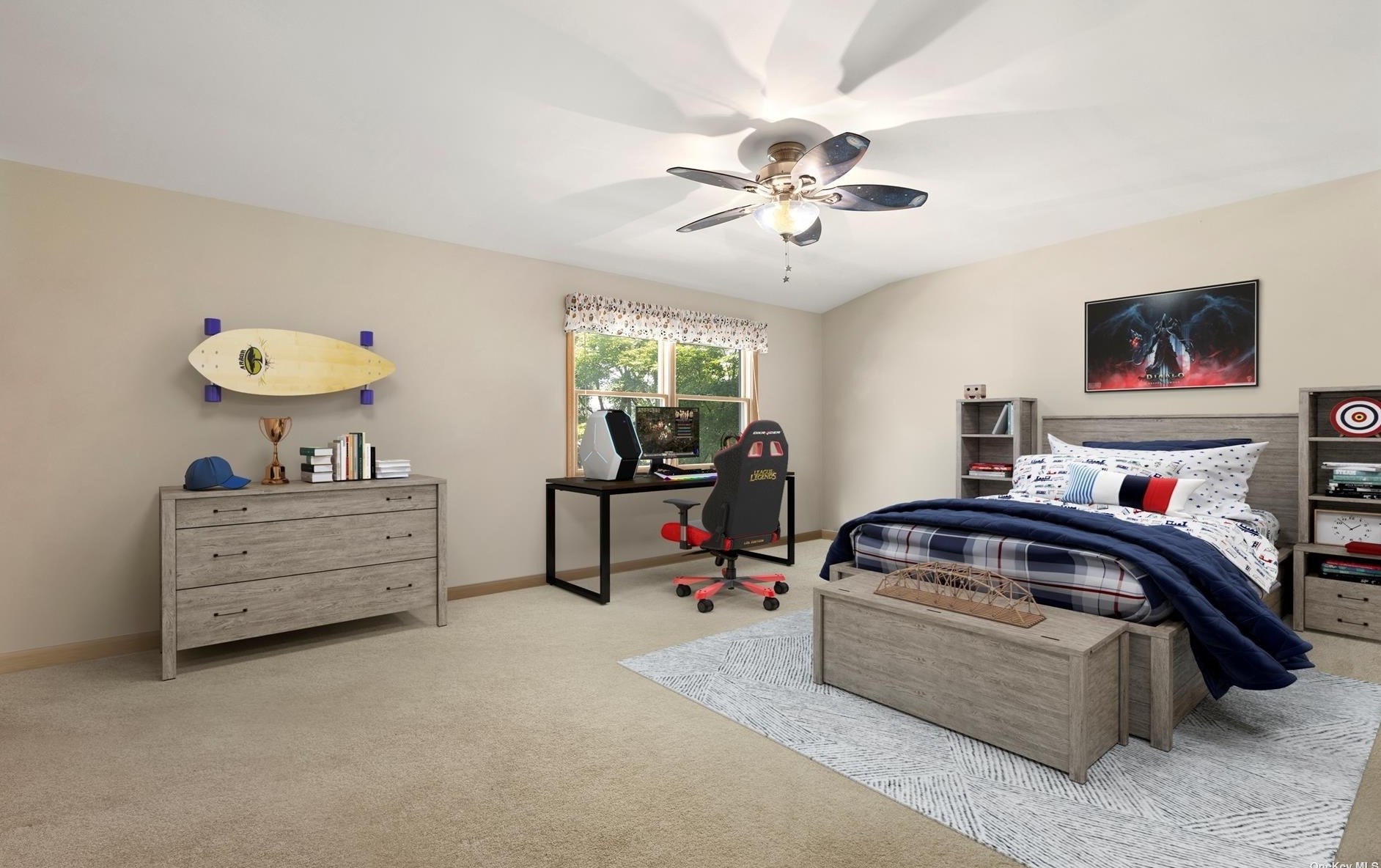 1 Whitman Ave, Syosset NY  11791-5027 exterior