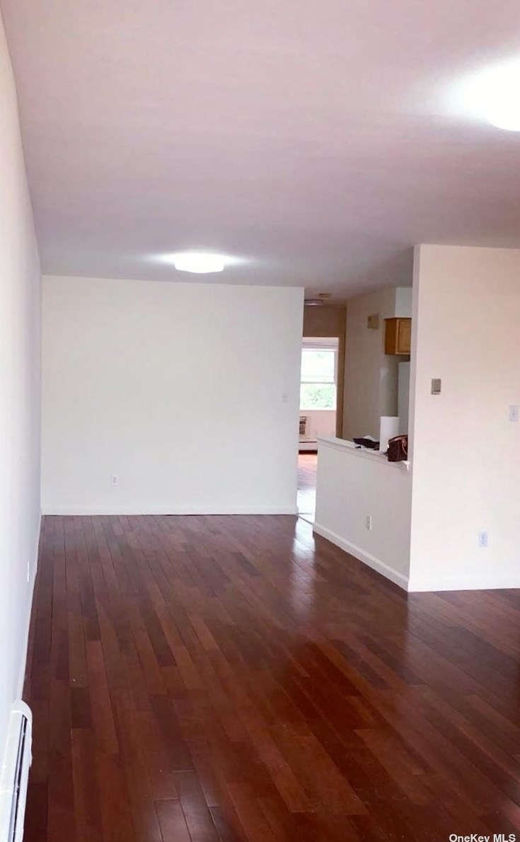 16-22 Bell Blvd #2, Flushing, NY 11360