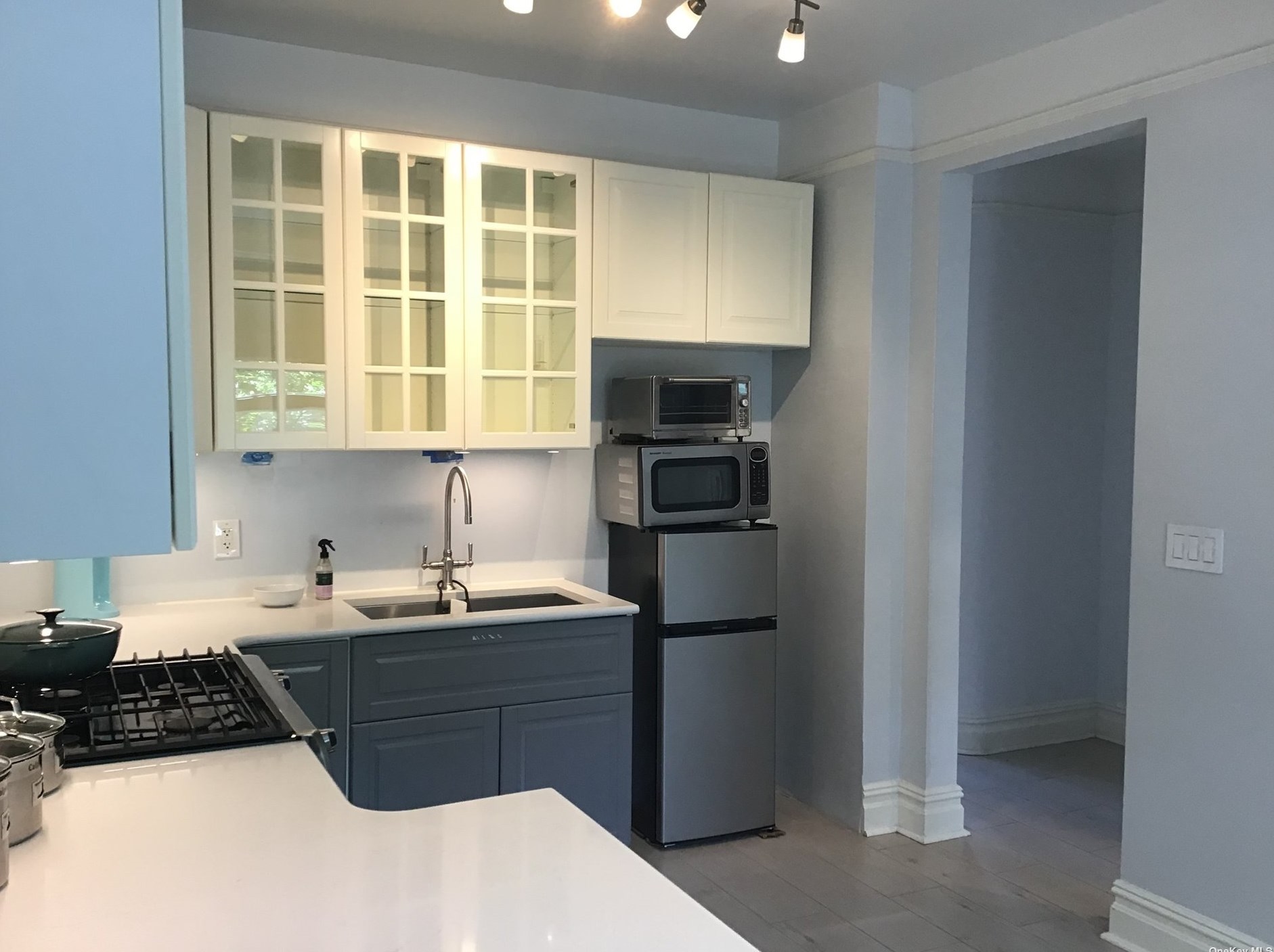 35-16 80th St, Flushing, NY