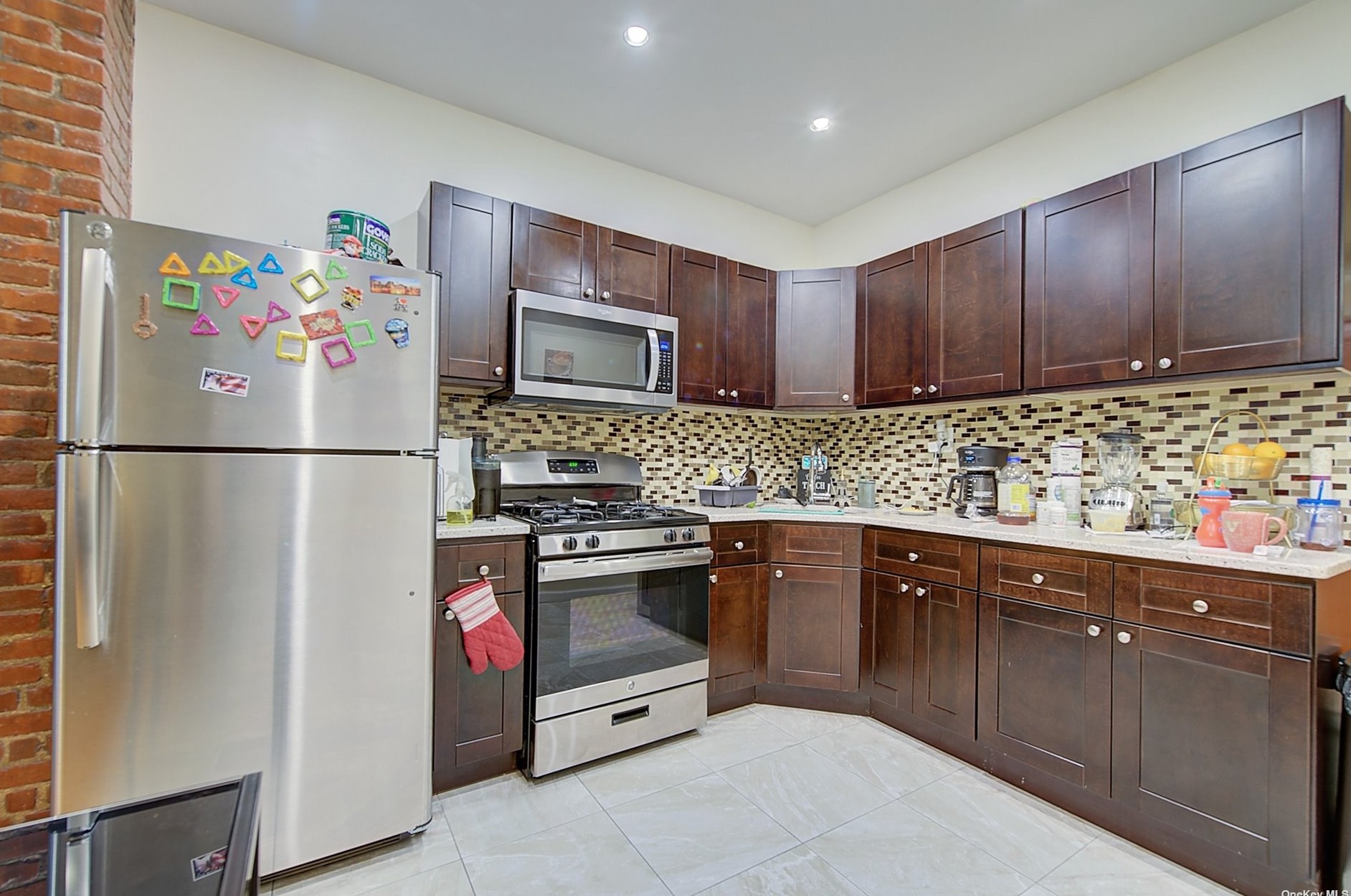 14-23 121st St, Flushing, NY 11356-1158