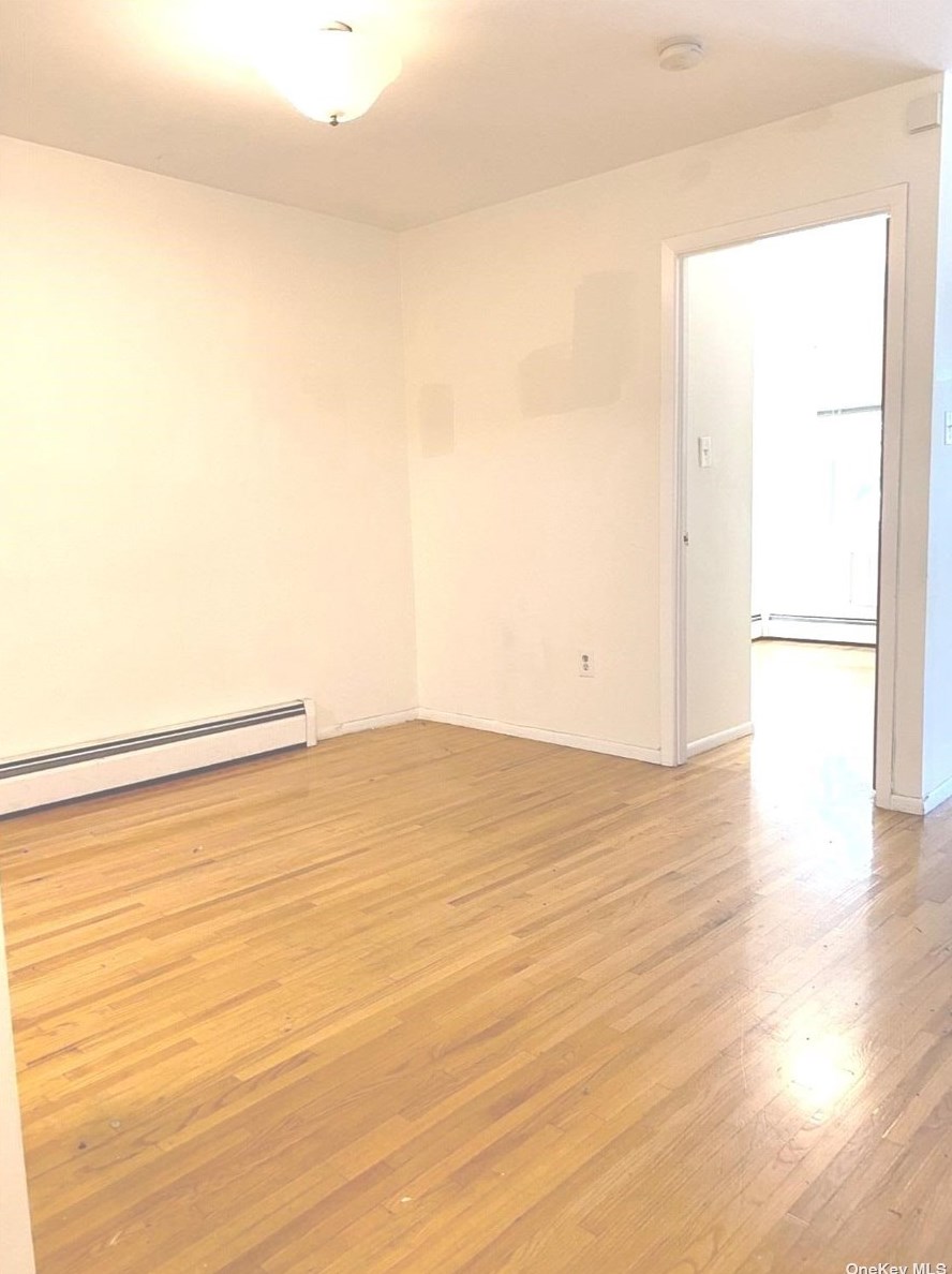 26-14 9th St, Long Island City, NY 11102