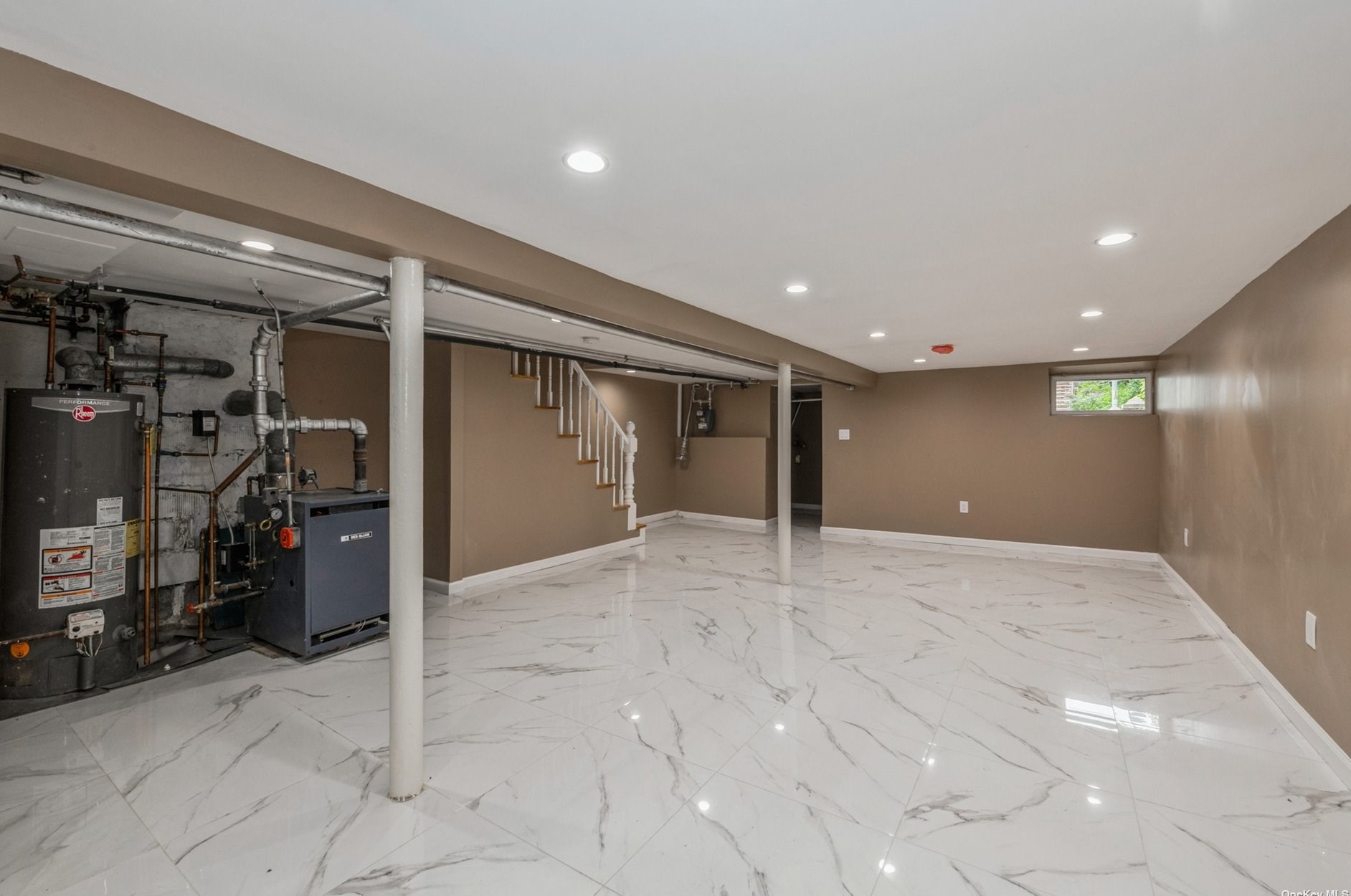 51-56 47th St, Flushing NY  11377-5225 exterior