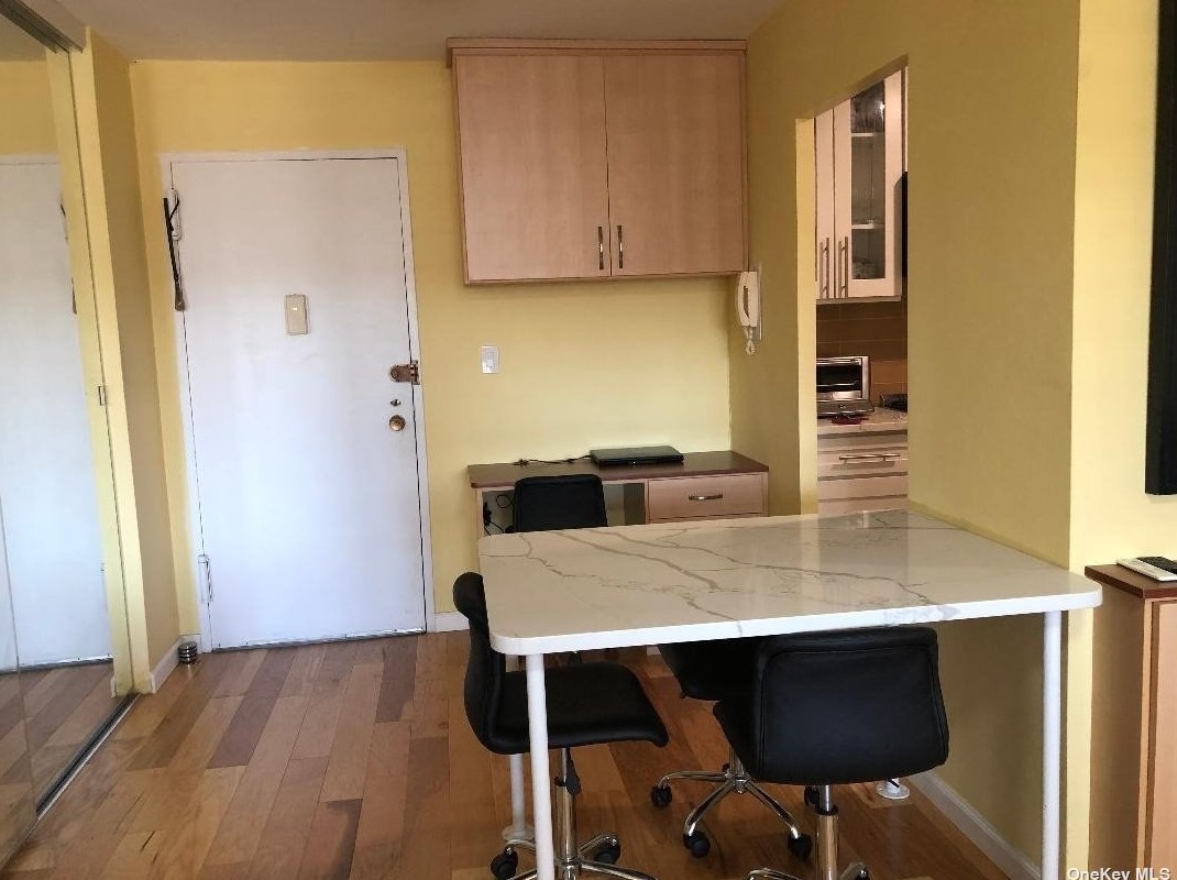 22055 46th Ave #8n, Flushing, NY 11361